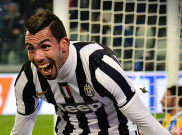 Tevez Dua Gol, Juve Ungguli Parma<!--idunk-->Babak I