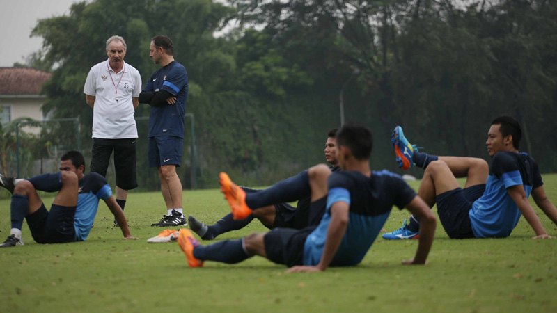 Riedl Siapkan Formasi 4-2-3-1 Untuk Bendung Arab Saudi