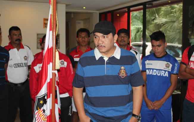 Achsanul Qosasi : Kepemimpinan Wasit Bahrul Ulum Sangat Buruk