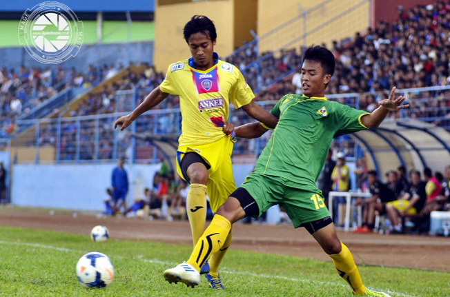 Arema Tumpul Dalam Laga Uji Coba Segitiga