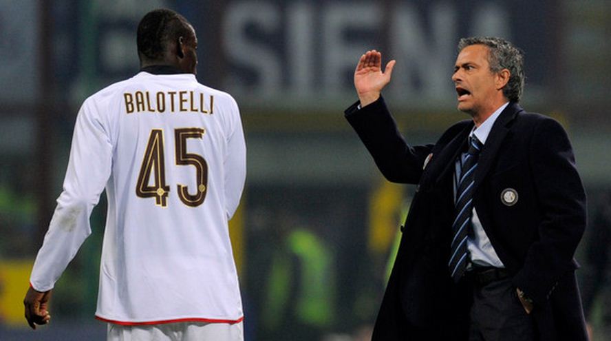 Lini Depan Chelsea Tumpul, Mourinho Ingin Datangkan Balotelli