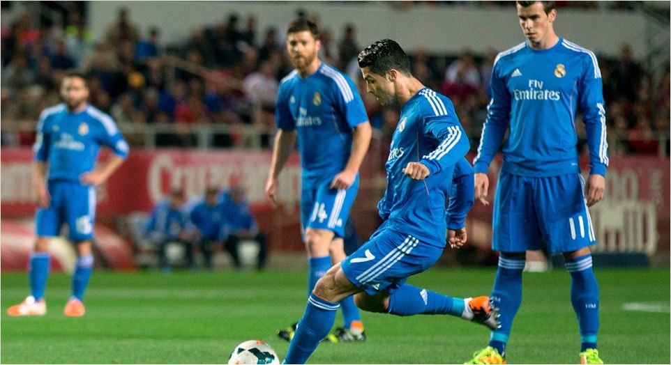 Real Madrid Diimbangi Sevilla, Atletico Madrid Ditahan Granada <!--idunk-->Babak I