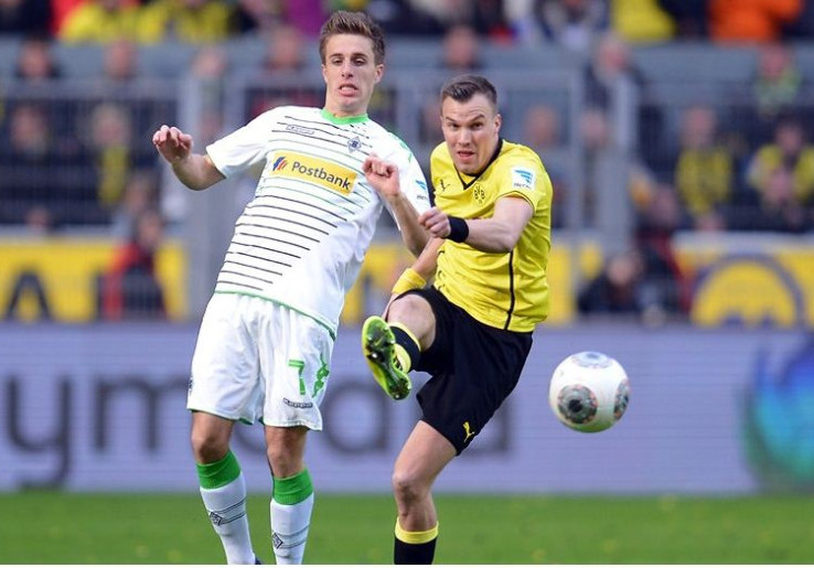 Gladbach Bekuk Dortmund, Mahkota Juara Bayern Kian Dekat