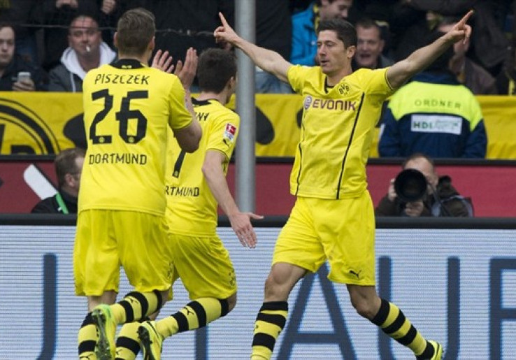 Tekuk Hannover, Dortmund Perpanjang Napas Bundesliga