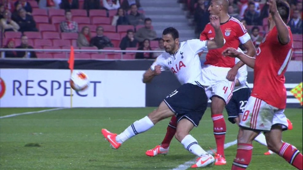 Bermain Imbang, Benfica Akhiri Musim Tottenham Hotspurs<!--idunk-->16 Besar Liga Europa