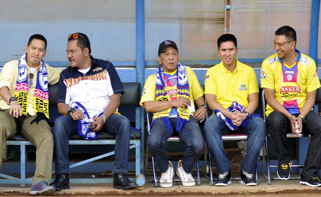 Penuhi Janji Kunjungi Arema, NDB Janjikan Stadion Baru