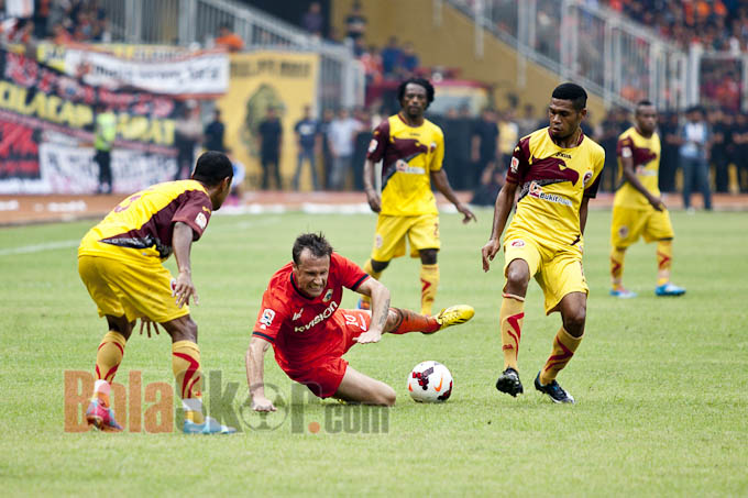Gol Telat Rahmat Afandi Selamatkan Muka Persija<!--idunk-->ISL 2014