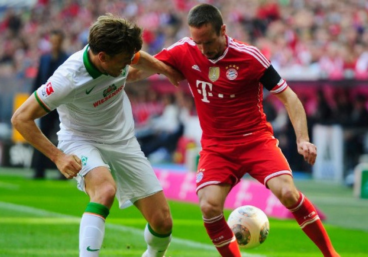 Werder Bremen Kejutkan Bayern Muenchen di Paruh Laga<!--idunk-->Babak I