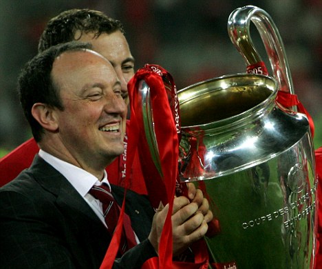 'Benitez Cocok Latih Manchester United'