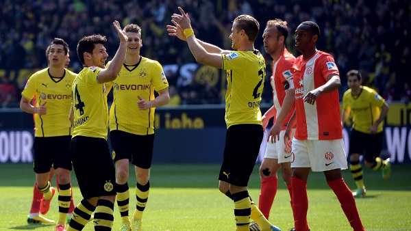 Borussia Dortmund Hantam Sepuluh Pemain Mainz