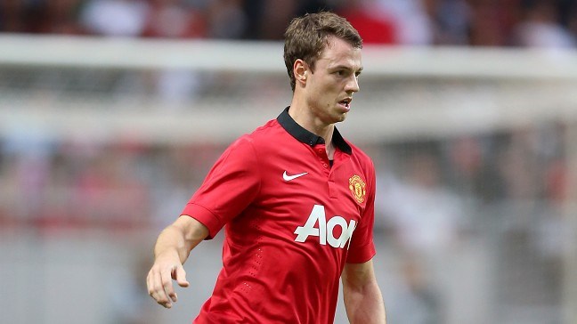 Jonny Evans Sesumbar MU Bisa Kalahkan Bayern