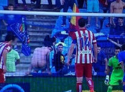 Tatap Bokong Fans Lawan, Penalti Diego Costa Gagal