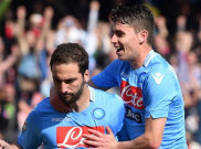 Tri Gol Higuain Antar Napoli Libas Lazio