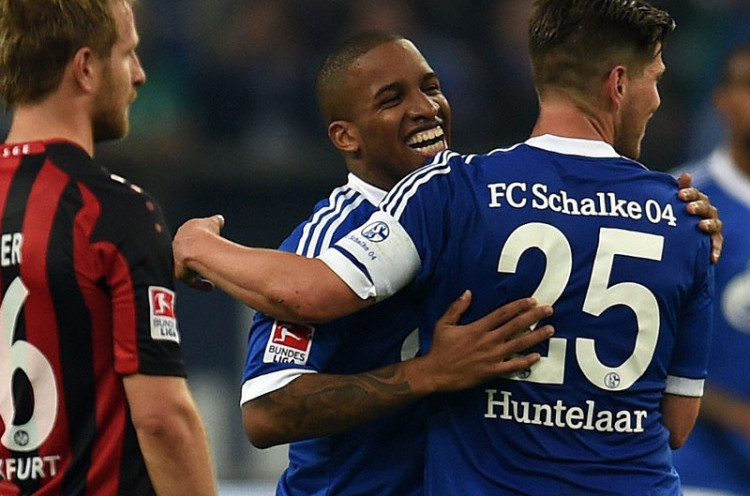 Schalke Gebuk Eintracht Frankfurt