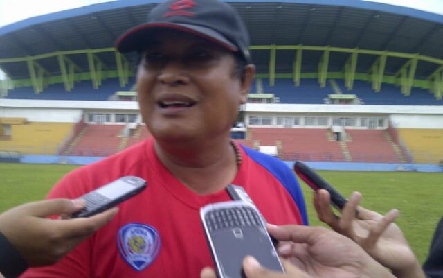Suharno: Hanoi Tim Kuat, Tetapi Arema Ingin Tiga Angka<!--idunk-->AFC Cup 2014