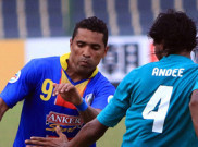 Arema Susah Payah Kalahkan Maziya<!--idunk-->AFC Cup 2014