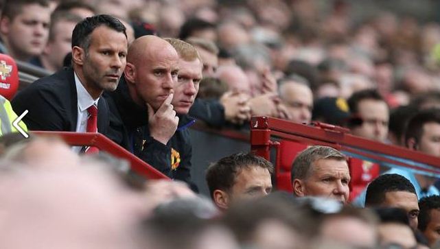 Partai Debut Ryan Giggs Berbuah Kemenangan Telak Manchester United