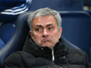 Tak Terima Tuduhan FA, Mourinho Minta Sidang Terbuka