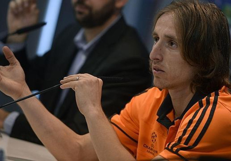 Modric Targetkan Madrid Menang 2-0 Lawan Dortmund