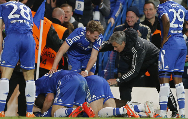 Ini Dia Alasan Selebrasi Kontroversial Mourinho