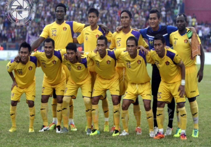 Persik Bertahan di ISL