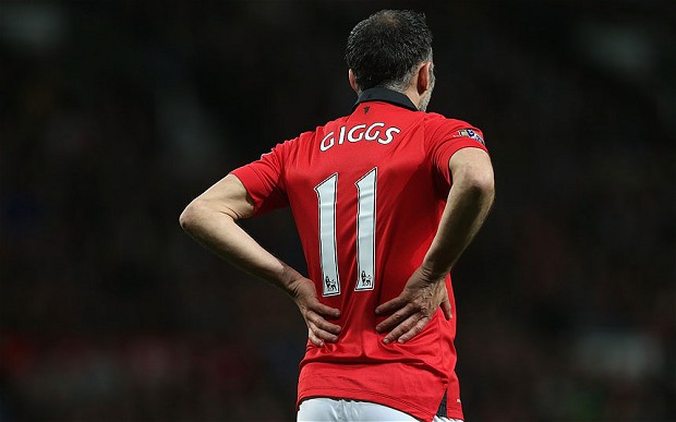 Jersey 11 Ryan Giggs Tak Ikut Pensiun