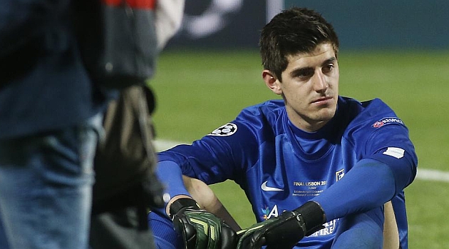“Courtois Ingin Bertahan di Atletico”