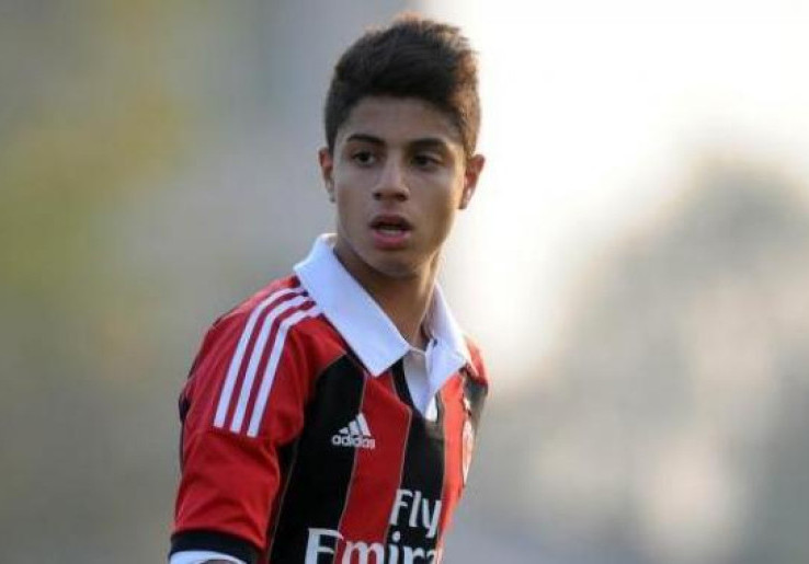 Wonderkid AC Milan Pecundangi Neymar