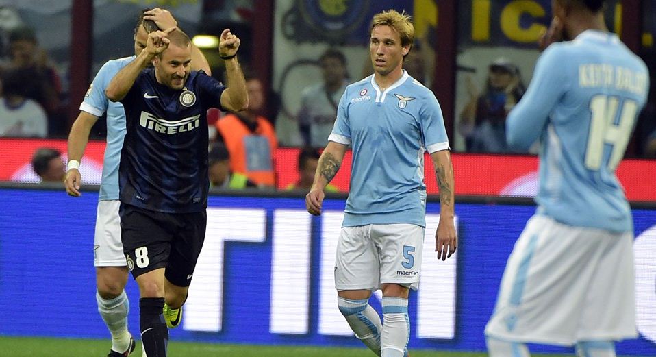 Sepasang Gol Palacio Antar Inter Sementara Pecundangi Lazio