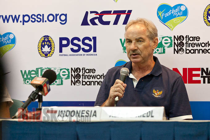 Menang Lewat Gol Bunuh Diri, Ini Jawaban Alfred Riedl