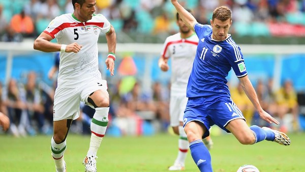 Edin Dzeko Bawa Bosnia-Herzegovina Memimpin Atas Iran<!--idunk-->Babak I