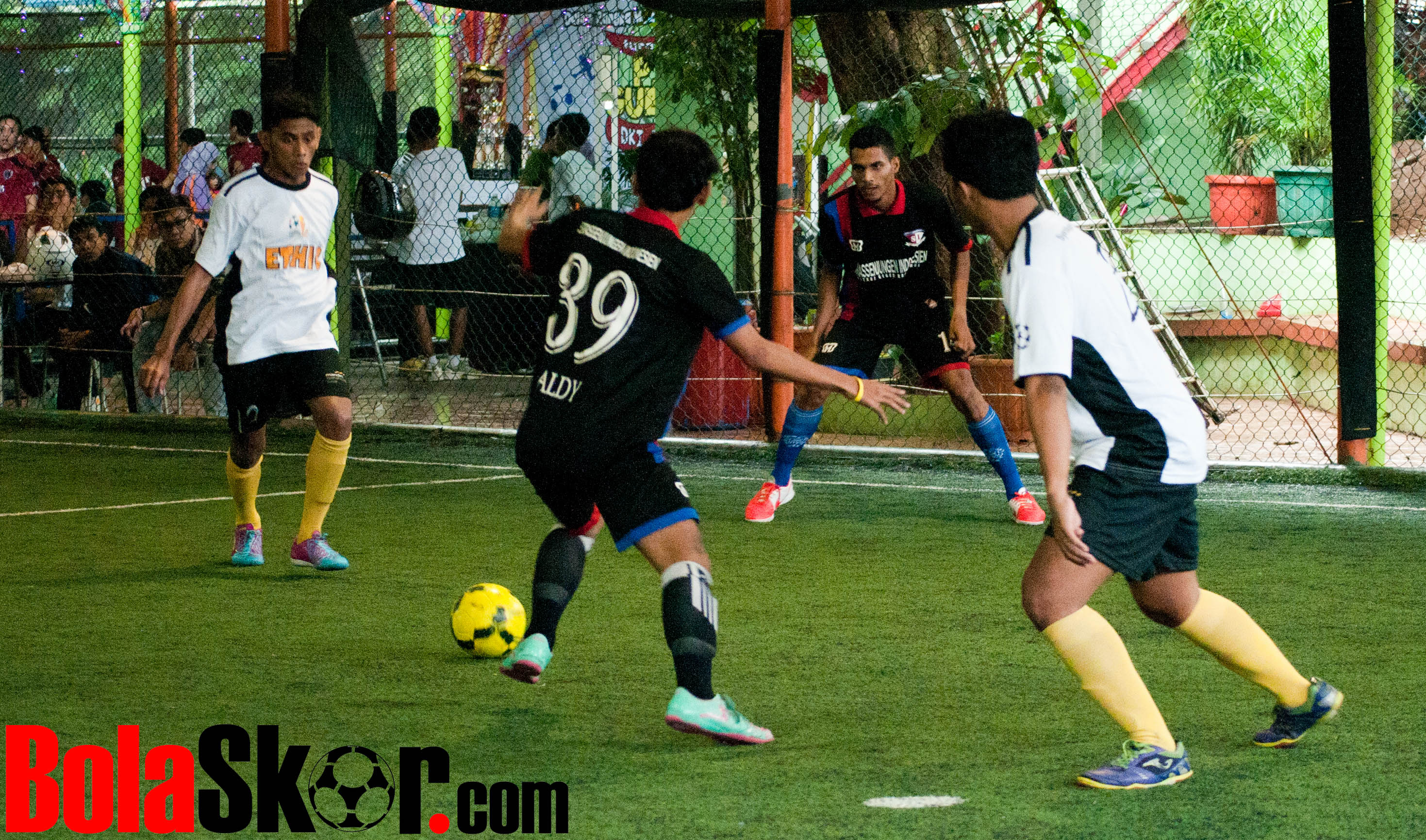 Strassenjungen Indonesien Melangkah ke Final<!--idunk-->Piala Gubernur DKI Jakarta 2014