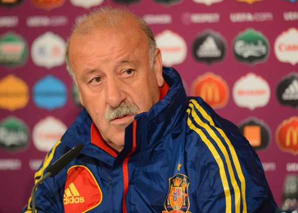 Del Bosque Tetap Latih Spanyol