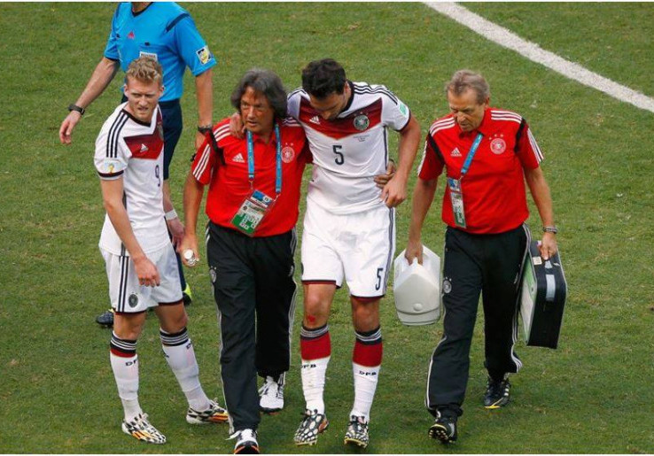 Loew Kalem Tanggapi Cedera Hummels