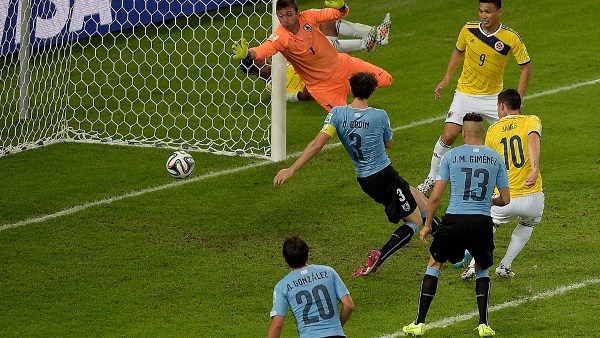 James Rodriguez Dua Gol, Kolombia Singkirkan Uruguay<!--idunk-->Babak 16 Besar Piala Dunia 2014