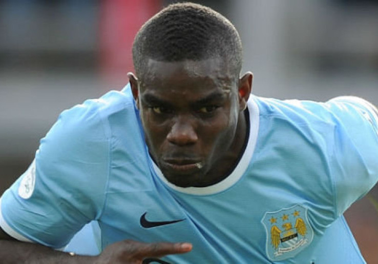 West Ham Siap Tampung Micah Richards