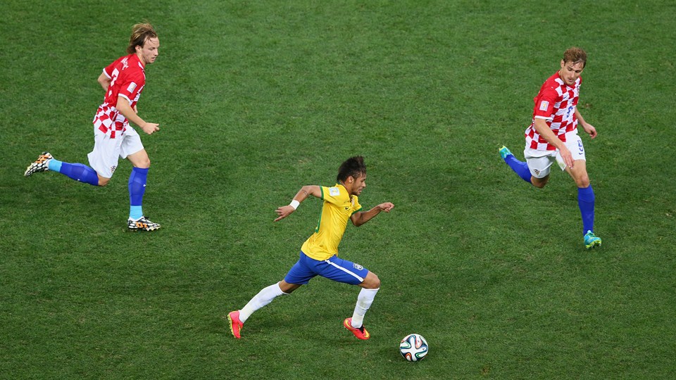 Neymar Dua Gol, Brasil Tebas Kroasia<!--idunk--> Grup A