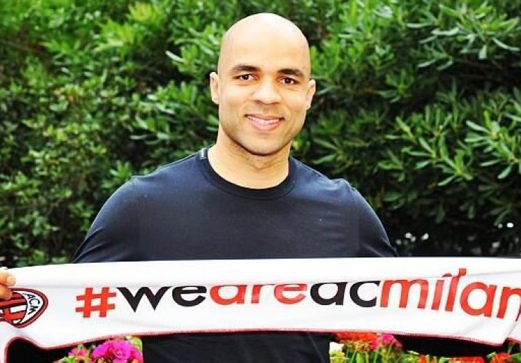 Alex Siap Rengkuh Kejayaan bersama AC Milan