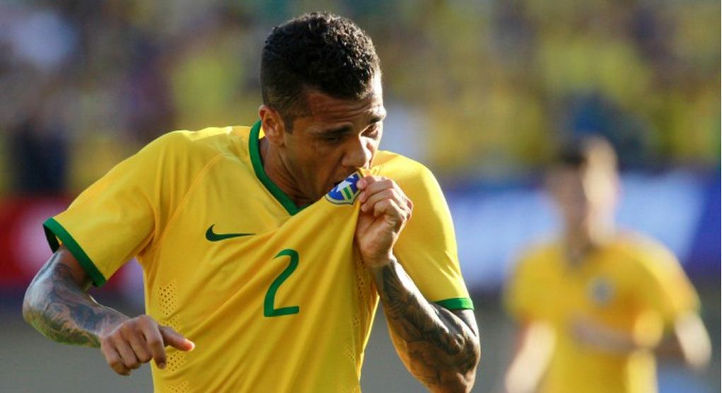 Alves Harap Brasil Jumpa Argentina di Final<!--idunk-->Piala Dunia 2014