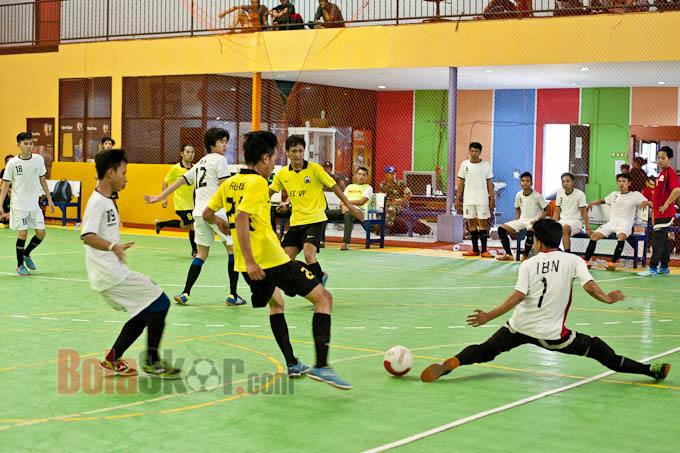 FE UNJ Hajar UNAS B, IBN Tumbangkan FE UP<!--idunk-->Bolaskor Kampus Futsal Challenge 2014