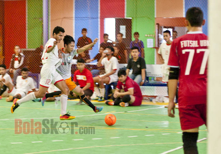 UBK dan FIB UI Melangkah ke Perempat Final<!--idunk-->Bolaskor Kampus Futsal Challenge 2014