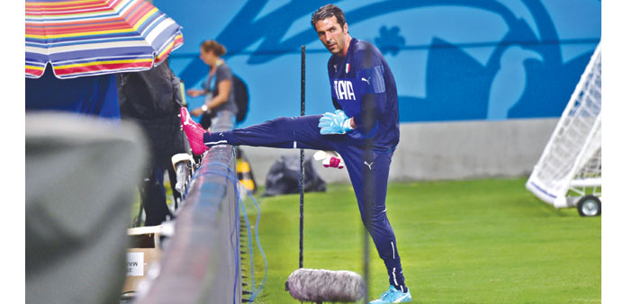 Pulih Cedera, Buffon Kembali Latihan