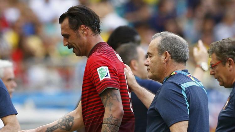 Coentrao Dan Almeida Perpanjang Penderitaan Portugal