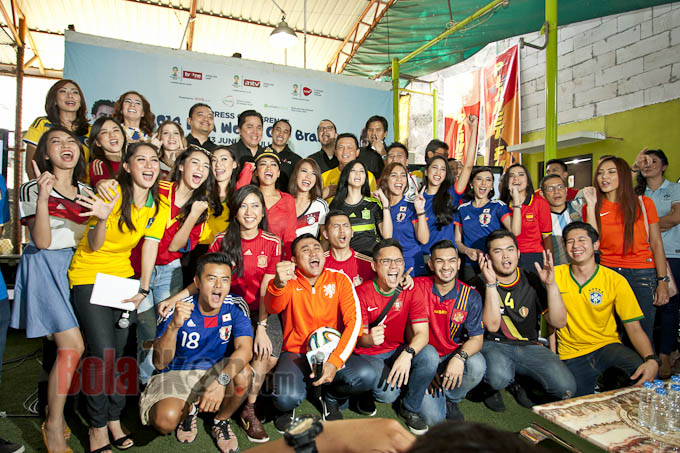 'Bidadari-Bidadari' Cantik Akan Temani Nonton Piala Dunia 2014
