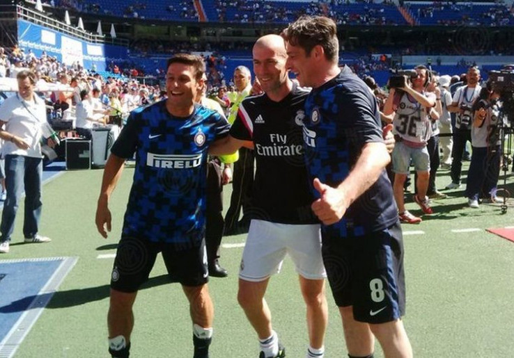 Legenda Inter Milan Imbangi Legenda Real Madrid<!--idunk-->Laga Amal