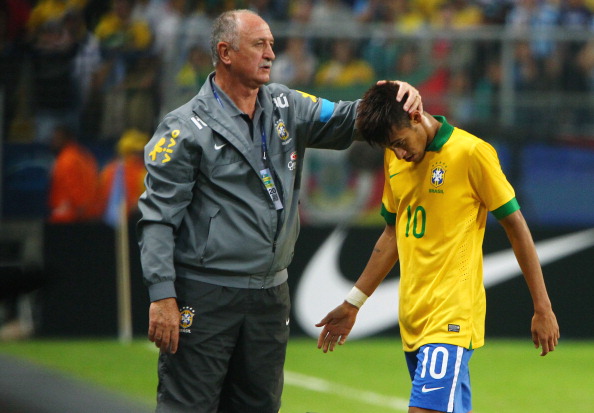Scolari: Neymar Kunci Sukses Permainan Brasil