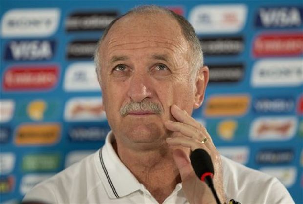 Brasil Disebut Main Mata dengan FIFA, Scolari Geram