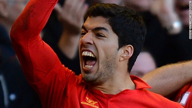 Lima Momen Paling Kontroversial Luis Suarez