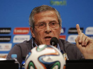 Protes Hukuman Suarez, Tabarez Siap Tanggalkan Jabatan FIFA