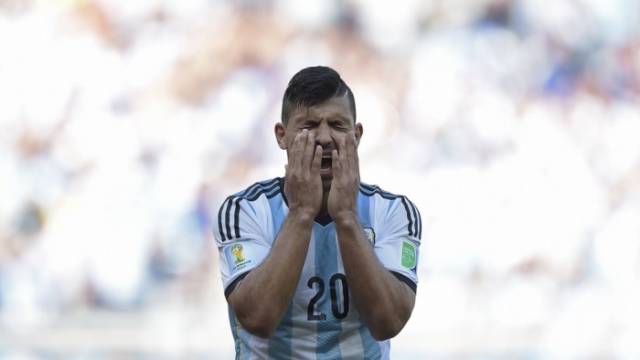 Aguero Pesimis Argentina Bakal Juara Dunia